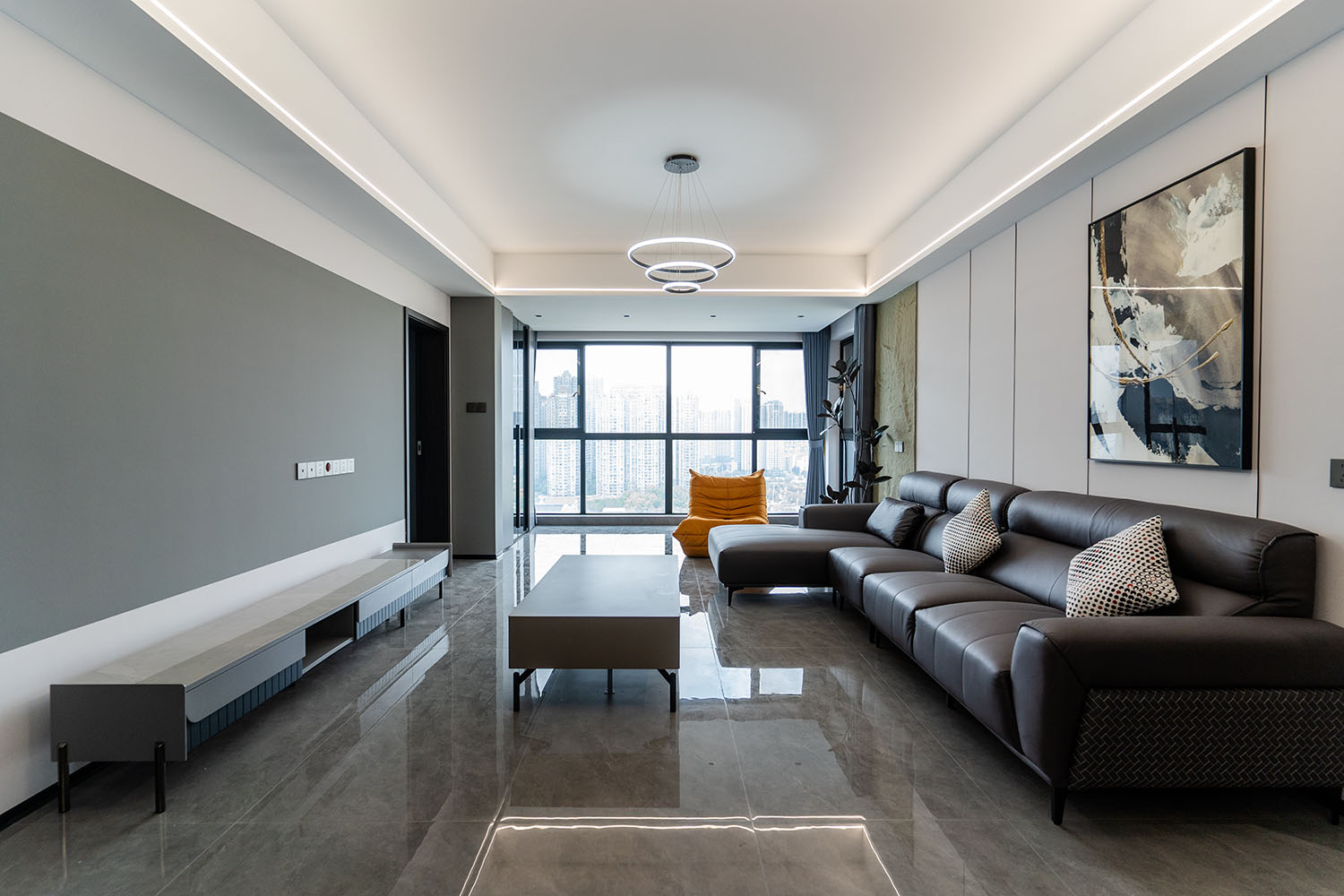 株洲家博整裝山水洲城小區(qū)134㎡  黑白灰現(xiàn)代風(fēng)格裝修賞析